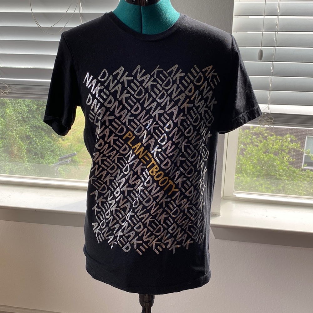 Canvas planet tshirt